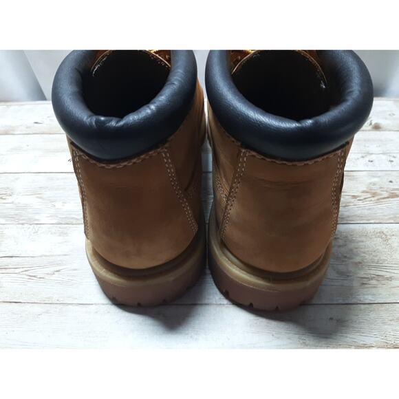 Timberland Tan Brown Women's Waterproof Lace Up Chukka 7.5 US work Boots - Picture 5 of 10